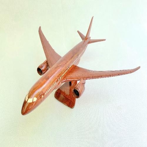 Boeing 777