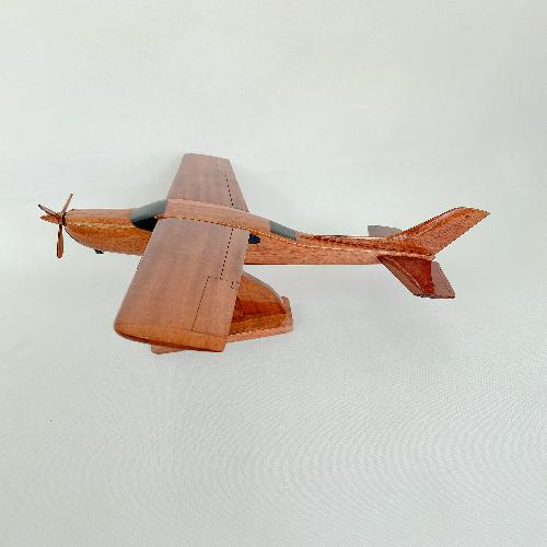 CESSNA T.210