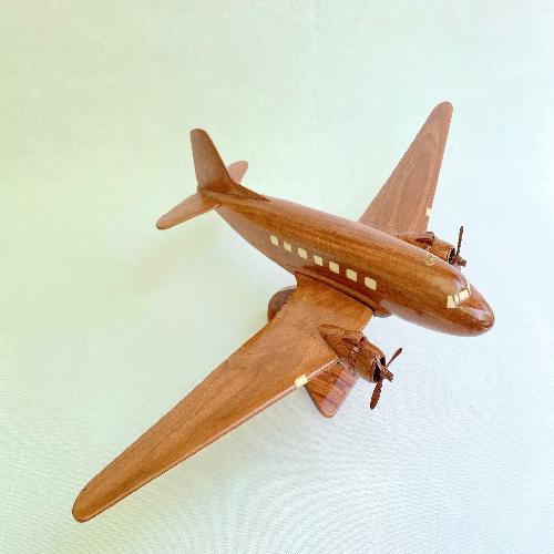 Douglas DC-3