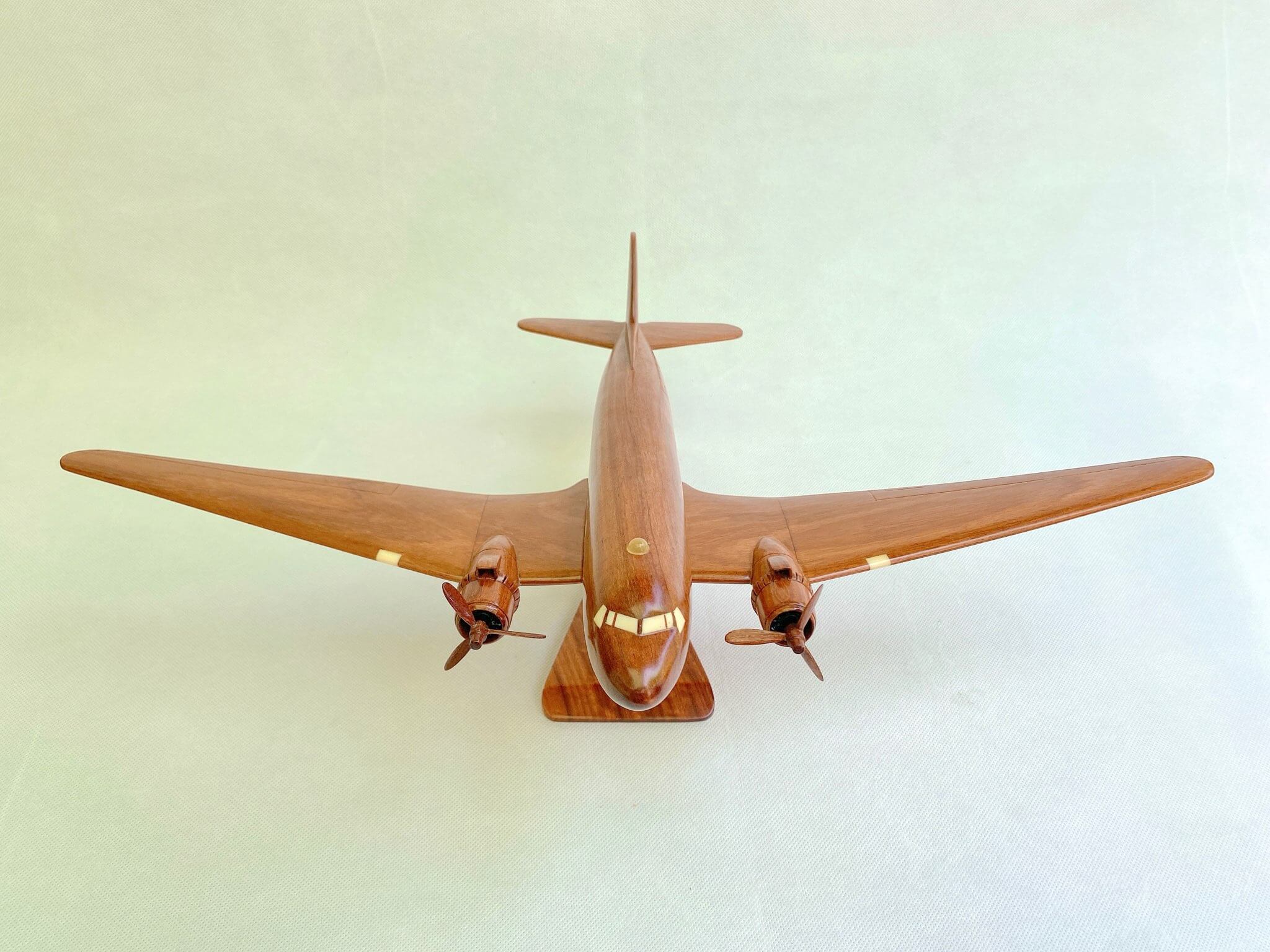 Douglas DC-3