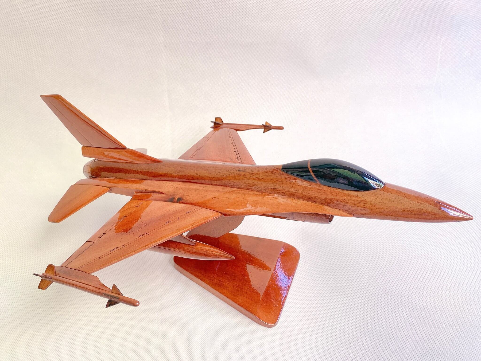 F-16 Fighting Falcon