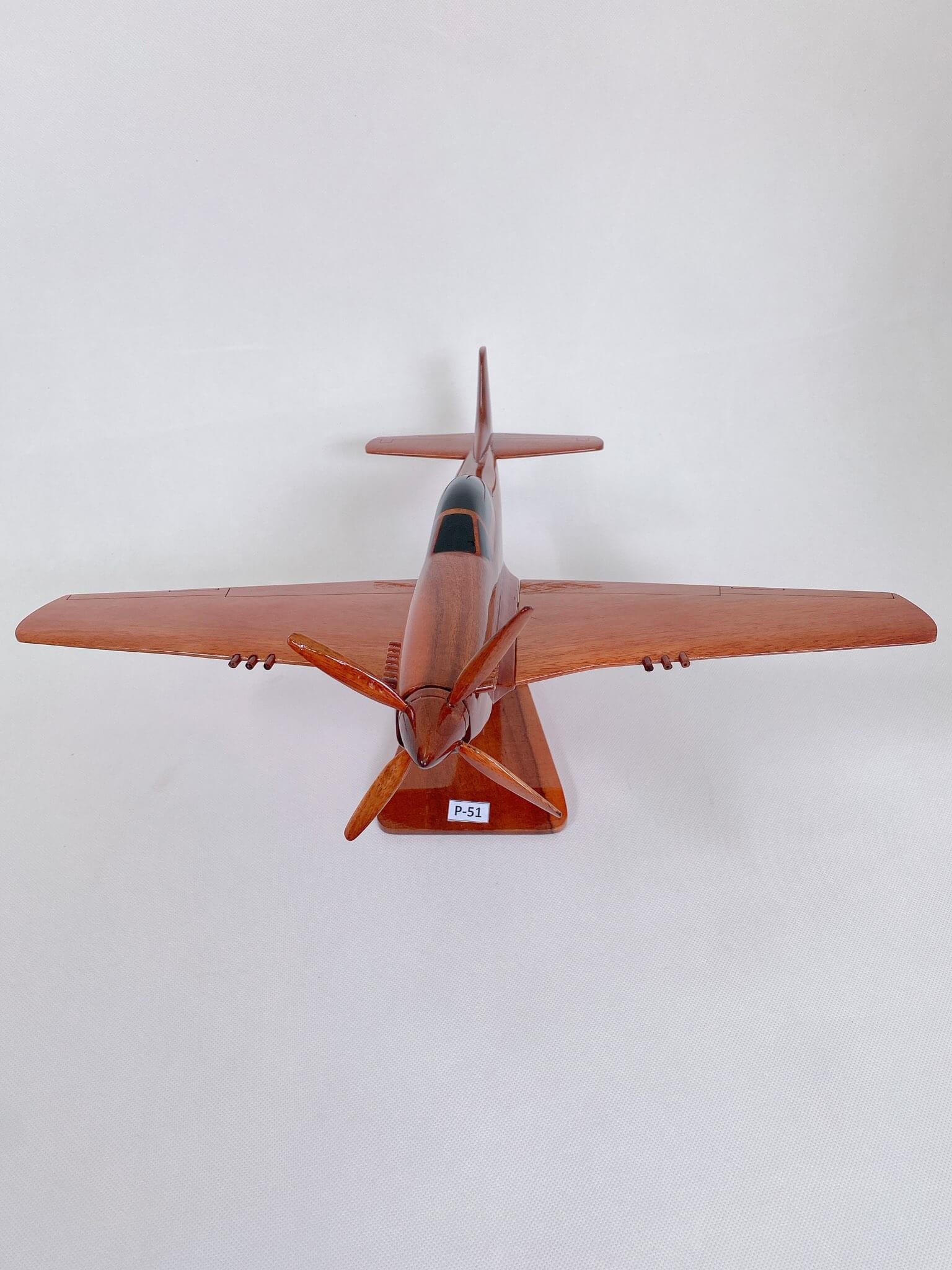 P.51 MUSTANG