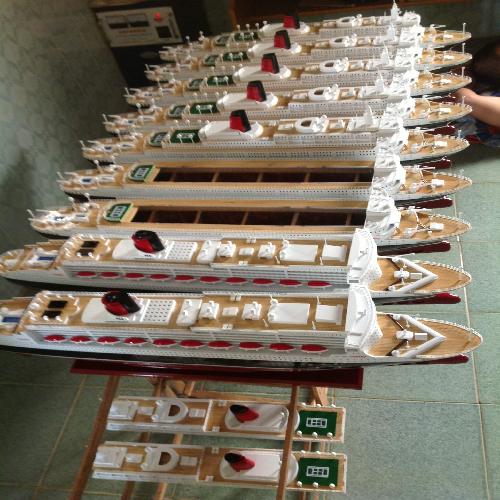 queen mary 2