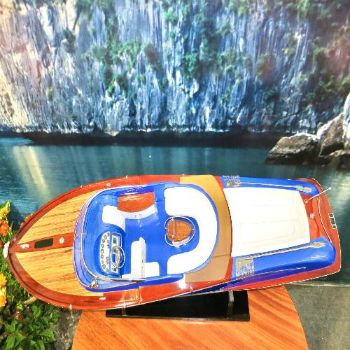 riva gucci 01 riva gucci 01